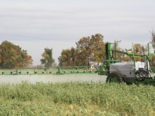 UNIA PLUS Trailed field sprayers, hydraulically unfolded and lifted booms