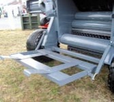 Bale thrower (DF 1,7 Z / 1,7 Zd/ 1,9 Z / 1,9 Zd variable chamber balers)