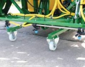 Rolling Wheels (REX Mounted field sprayers, hydraulically unfolded and lifted booms)